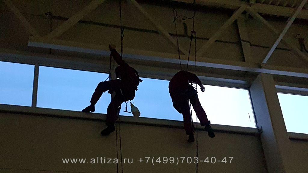 ЗАО «Московская Пивоваренная Компания» выполненые высотные работы альпинистами Альтиза